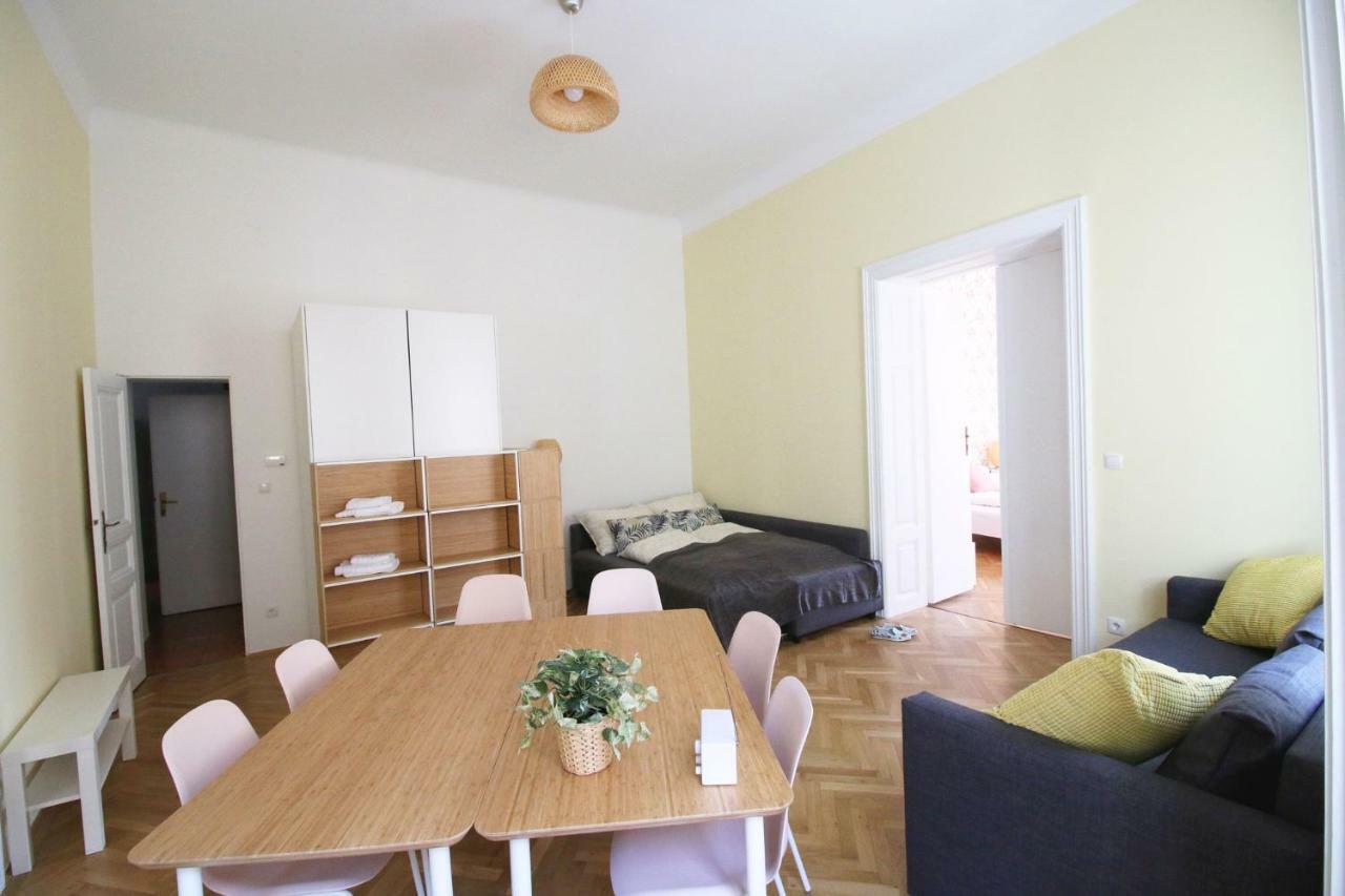 Aeki Apartament